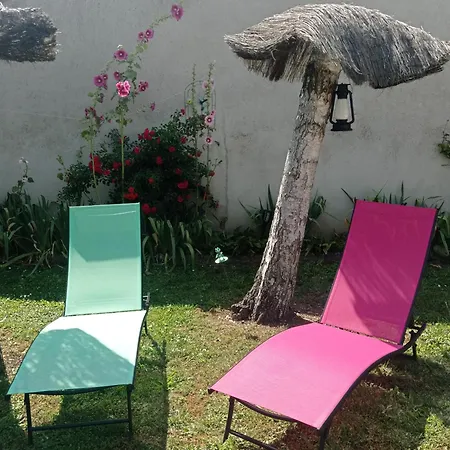 Bed & Breakfast Au Coeur Du Marais *