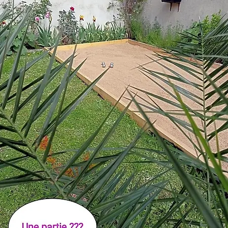 Au Coeur Du Marais Nocleg ze śniadaniem 3*