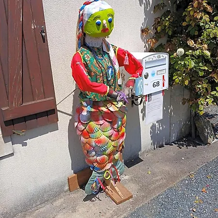 Au Coeur Du Marais Nocleg ze śniadaniem Saint-Hilaire-la-Palud