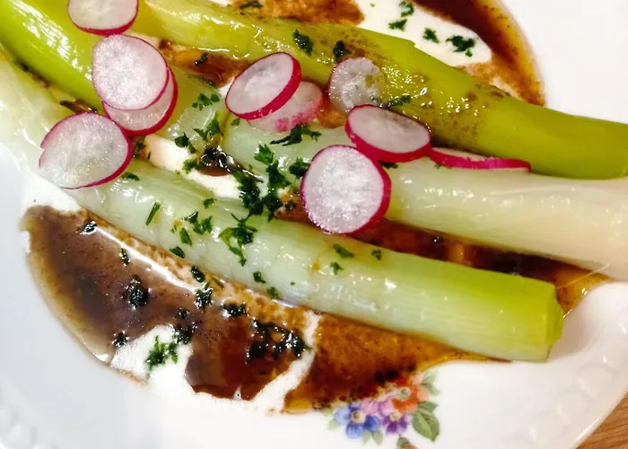 Au Coeur Du Marais Bed & Breakfast